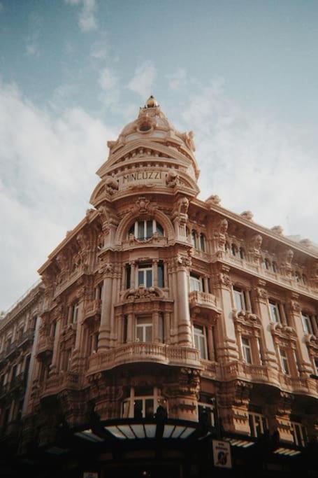 Caesar Apartment Bari Esterno foto