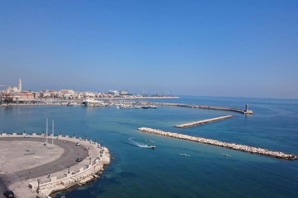 Caesar Apartment Bari Esterno foto